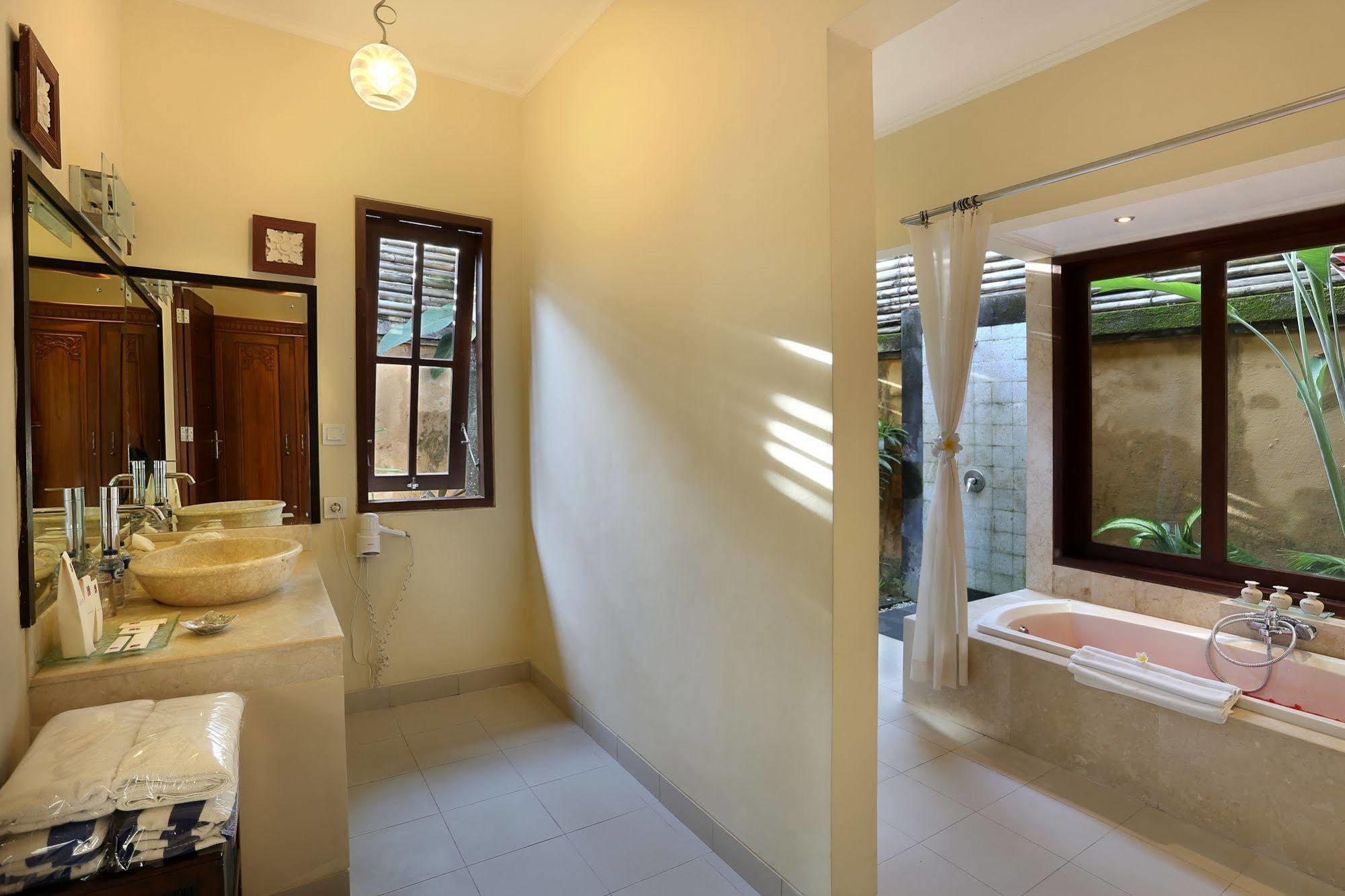 The Buah Bali Villa Seminyak
